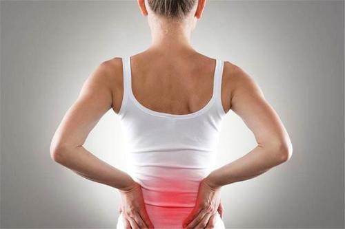 女人常有腰疼怎么办?多用鸡蛋加"它"煮着吃,腰腿酸痛