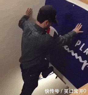 搞笑幽默的动态图gif 热烈庆祝你离婚快乐-北京时间