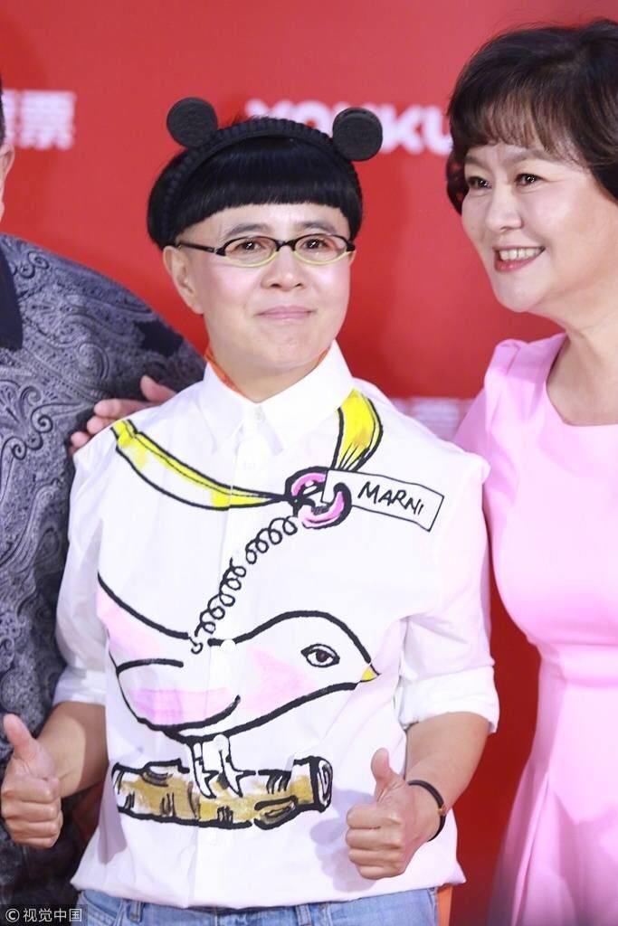 金龟子姐姐竟是隐形富豪?一身造型3万块全是爆款不输当红女明星