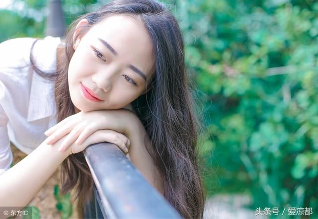 异性交往中,不正经的女人都有这五个表现,你知道几个?