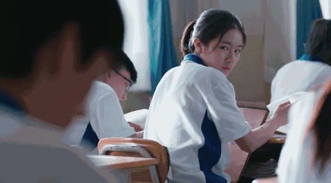 谁穿谁丑的中国校服,连bbc都吐槽!但它曾经竟然这么美