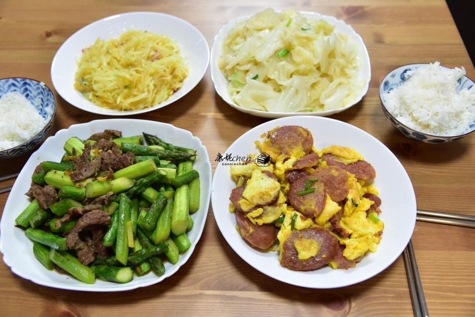 这是我家3人午餐,4道家常菜,不足30元,经济实惠,营养又好吃!