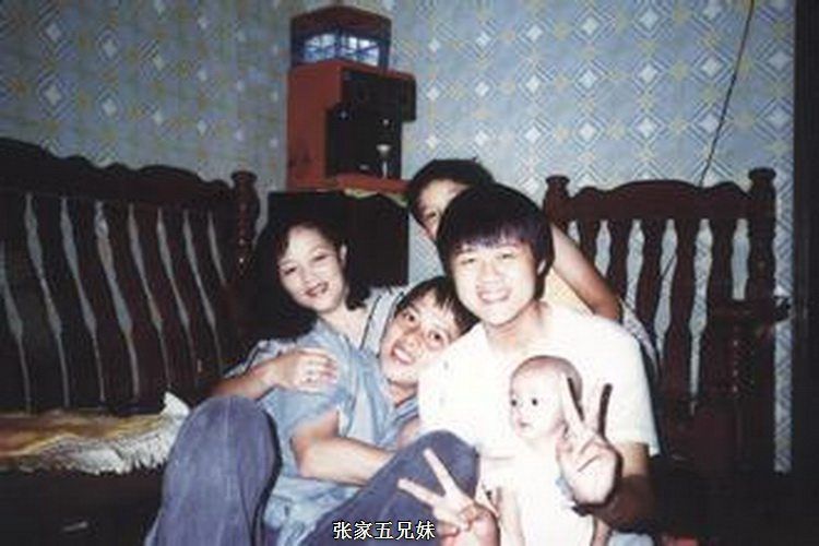 张雨生母亲要守着儿女墓过余生,哭诉两个孩子的名字起