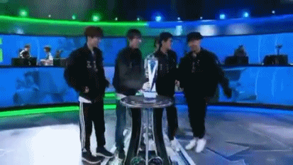 lpl终夺全明星冠军,台湾网友却说:lpl赢了比赛输了风度