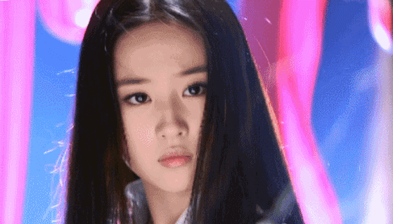 懂唇语的帮我翻译下,我媳妇说的啥