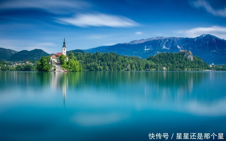 生肖蛇 生肖蛇今年的运势总体来说还算是很稳定,没有什么大起大落
