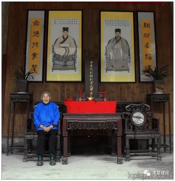 农村建房没堂屋怎么行?三层别墅带堂屋,村里人都抢着建!
