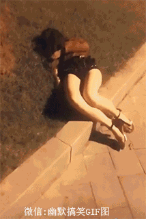 一大波搞笑gif来袭:哥哥你别舔了,我受不了