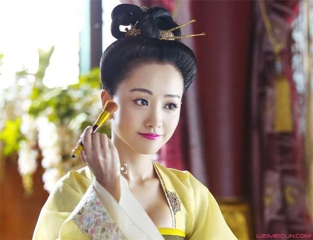 杨蓉老公及孩子曝光 低调完婚生子无人知全家福被外泄