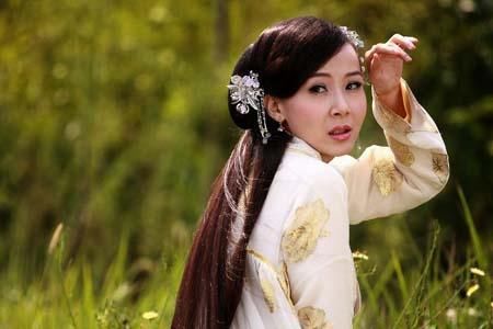 台湾古装美女萧蔷,在上世纪90年代的《七侠五义》《绝代双骄》《小李