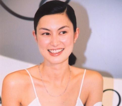 还记得初代玉兰油女神danielle吗?二十年后的她美到令人感动