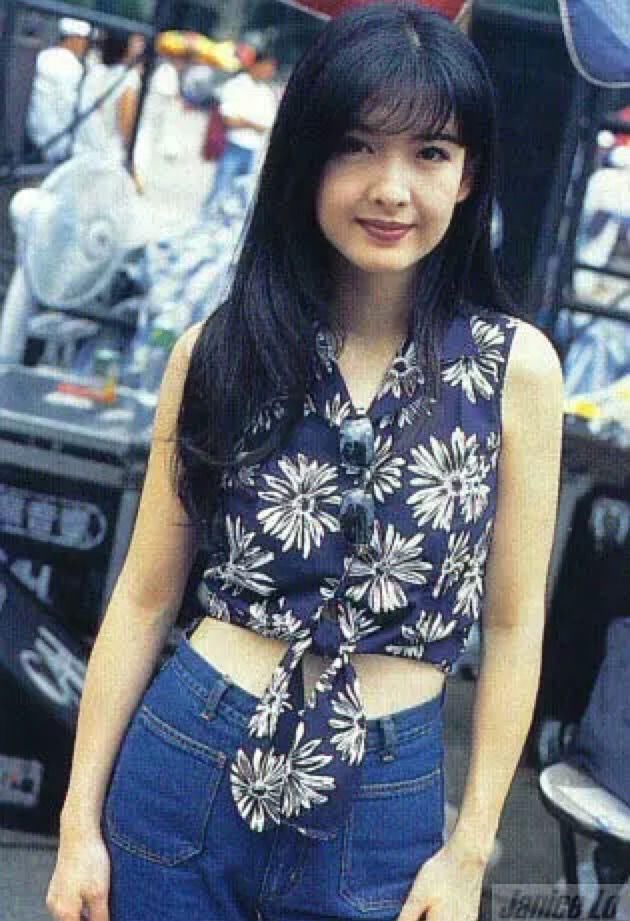 这些30年前的珍贵美人照,随便一张就能秒杀现在的时髦