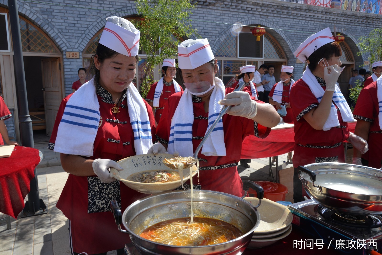 品靖边美食 赏夏州风景 靖边举办首届传统美食文化节