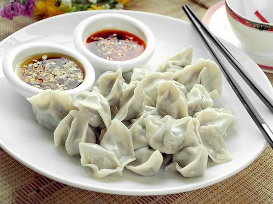 煮饺子热水下锅还是冷水下锅?我敢打赌大多数人都做错