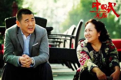李幼斌因《亮剑》红透半边天,为何不提携姐姐李野萍?