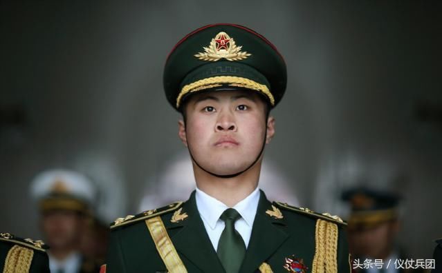 最新威武的三军仪仗队国旗护卫队战士 图集