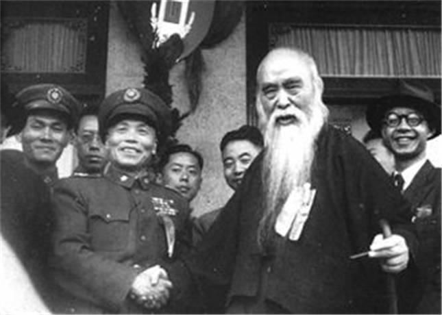 揭秘:1949年李宗仁就任代总统,为何组阁还要蒋介石同意