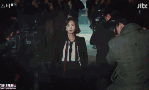 经历过堕胎,被当成嫌犯,47岁《迷雾》女主活成了自己