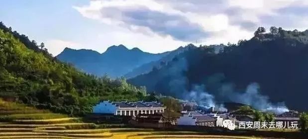 龙头村 " 白壁,青瓦,马头墙,格子窗" 徽派民居建筑群与青山秀水的