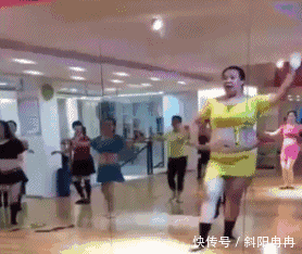 爵士舞里面你跳得绝对是最棒的肚皮舞