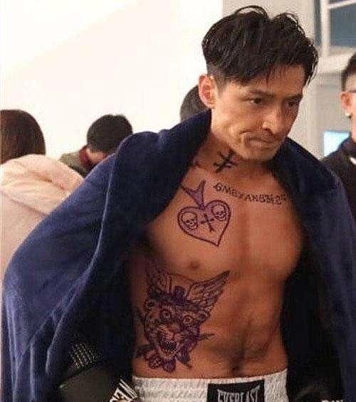 画满纹身打拳的胡歌,明明是一张小鲜肉的脸身材确实man炸了呢!