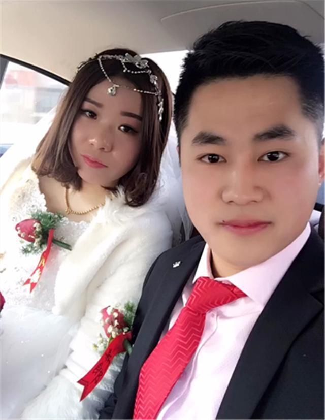 一个20多岁的未婚小伙子跟一个40岁的中年妇女的感情会有结果么?