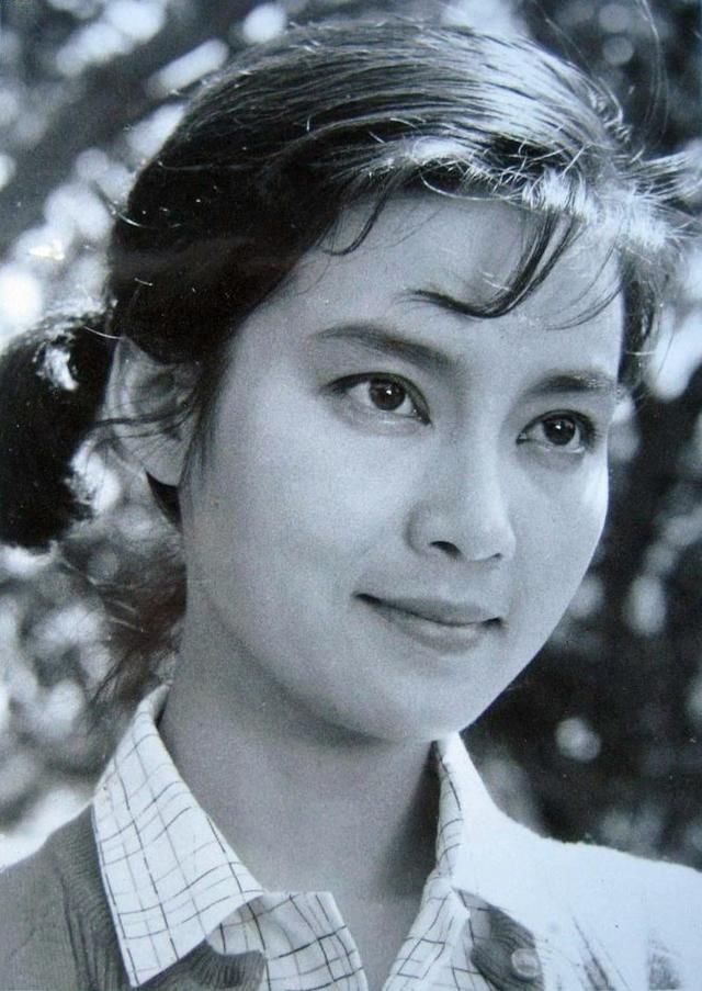80年代中国最美的10张面孔 代表东方美 龚雪潘虹刘晓庆朱琳姜黎黎