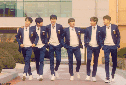 可能是金成钧在《请回答1988》中的父亲形象太深入人心了,小编愣是不