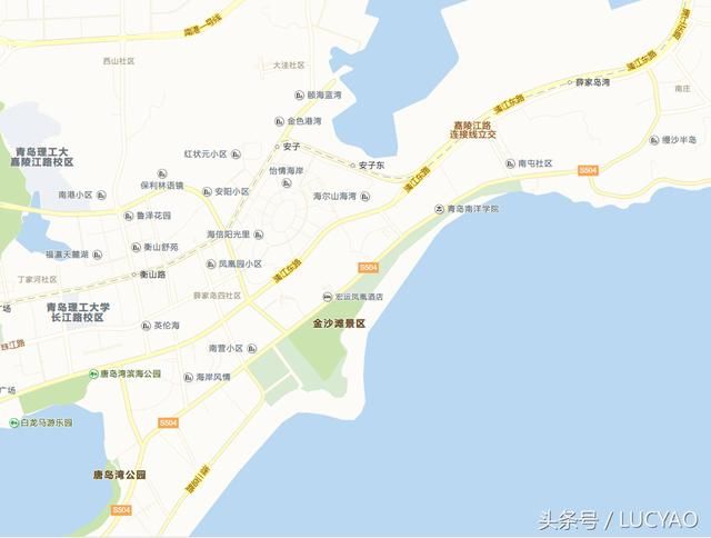 青岛金沙滩位于山东半岛南端黄海之滨,青岛市黄岛区(青岛开发区)