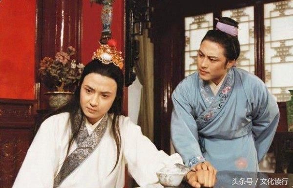 红楼梦柳湘莲他乡避祸的真正原因是什么?实际隐藏着曹雪芹的伏笔