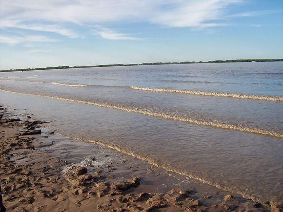 第十三:malargüe,马拉圭河(内流河),1.06万平方公里.
