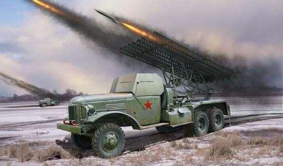 二战中,苏联致命武器, 喀秋莎火箭炮, 密集火力覆盖德军阵地!