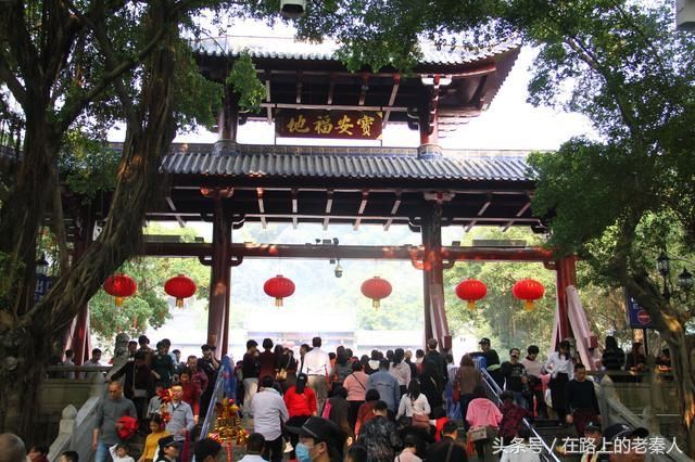 黄旗古庙 上山的阶梯大概有2000阶(第一次去爬的时候数的),大概20多