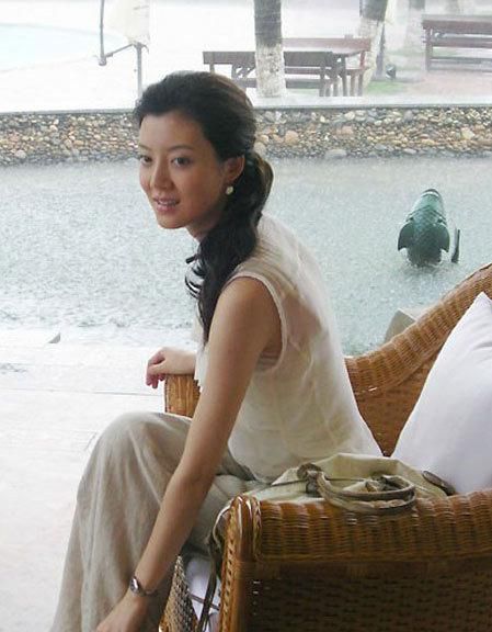 车晓前夫再婚圈内人娇妻却坐不住了?狂败分手费不如管