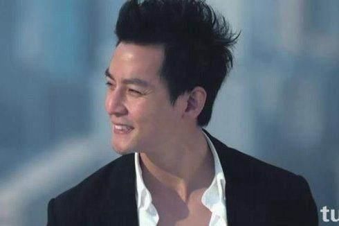 男星"邪魅一笑",杨洋撩人,张翰变表情包,吴亦凡帅到没