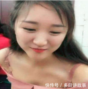 抖音"美女老板"弯腰瞬间,却暴露了神秘,网友:不小心按