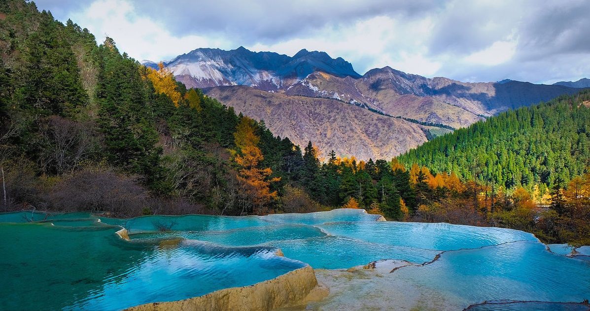 中国几大特色的旅游景点,第一素有"中国好莱坞"之称