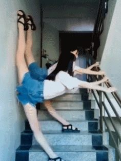 搞笑段子:老妈给我洗澡,一搓我就笑!