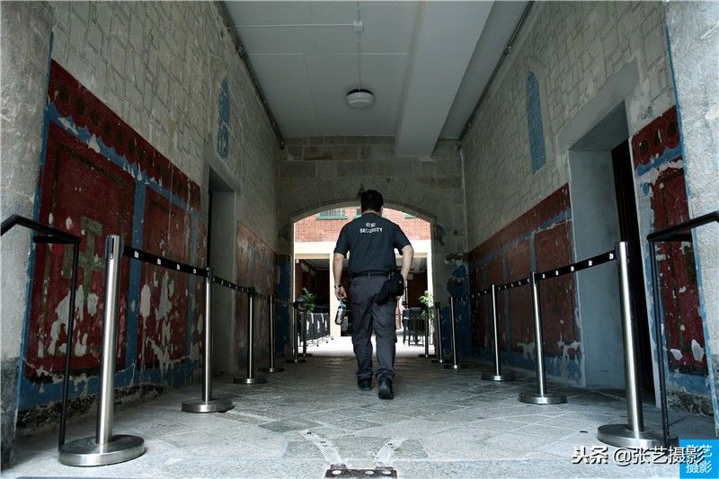 香港大馆百年前监狱:华人囚犯施以鞭刑,欧洲囚犯则可