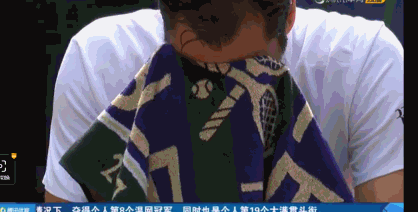 4双胞胎儿女见证第19冠 谁比费德勒更幸福?