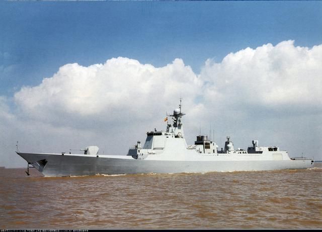 第11艘052d型驱逐舰"成都"舰即将服役,我国海军实力又