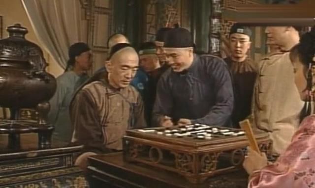 宰相刘罗锅,六王的女儿摆下棋局选驸马,刘墉跟乾隆下棋争老婆!