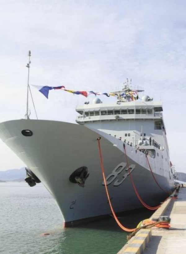 入役后,该舰隶属海军大连舰艇学院某训练舰支队.
