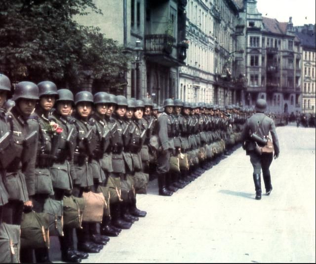 1940年的纳粹德军多得意?看看这些老照片!