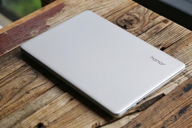 magicbook锐龙版,荣耀magicbook锐龙版 高校生必备的高性能金属轻薄本,荣耀magicbook锐龙版评测