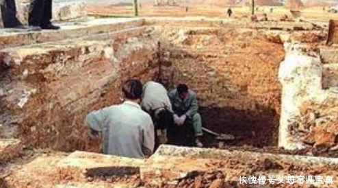 秦桧墓在2006年被发现,考古专家发现秦桧亲笔遗嘱,什么内容