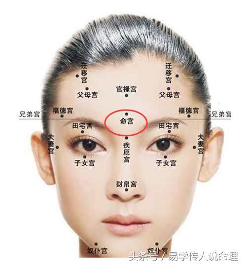 这种面相的女人最易被烂桃花缠身!想躲都躲不掉!