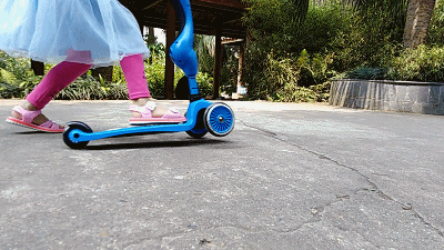 二合一的儿童滑板车,小盆友都说好玩