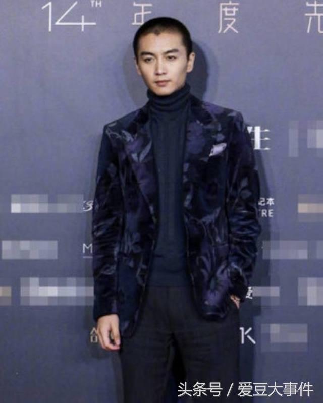 一面墙出卖了男星们真实身高,陈晓最帅,张艺兴最矮,我