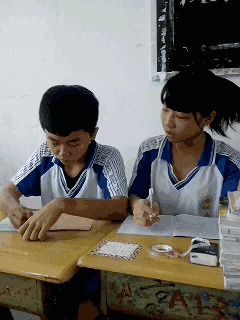 为什么我读书的时候,就没有这样的女同学啊